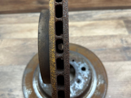 диски тормозные передние CF3