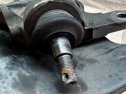 Ступица передняя левая CF3 CF4 CF5 CF6 CF7  CL3 