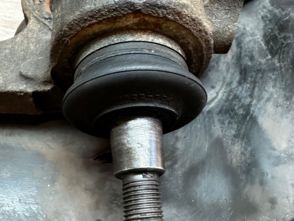 Ступица передняя правая CF3 CF4 CF5 CF6 CF7  CL3 