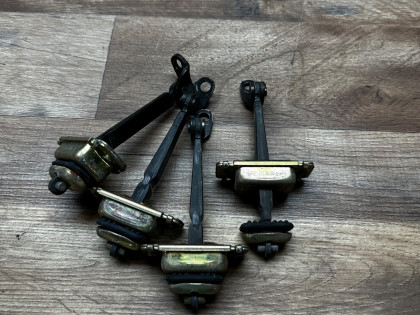 ограничители дверей CF3 CF4 CF5 CF6 CF7 CL1 CL2 CL3 CH9