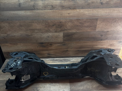 балка подвески передняя CF3 CF4 CF6 CL1 CL3 CH9