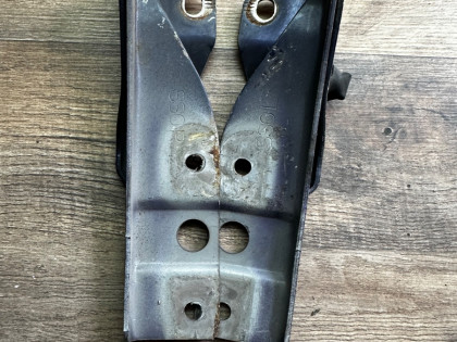 Петли капота CF3 CF4 CF5 CF6 CF7 CL1 CL2 CL3 CH9