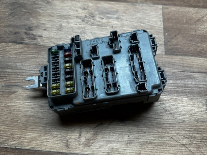 Блок педохранителей CF3 CF4 CF5 CF6 CF7 CL1 CL2 CL3 CH9