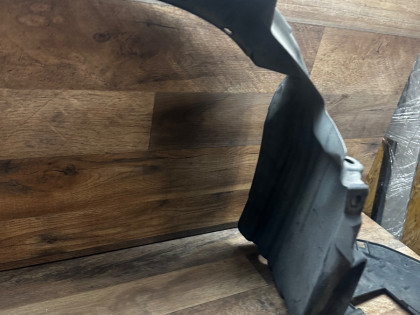 Подкрылок передний левый CF3 CF4 CF5 CL1 CL3