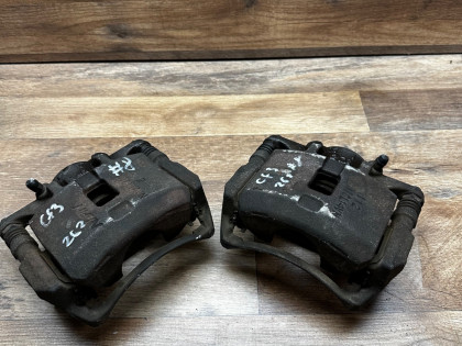 суппорта передние пара CF3