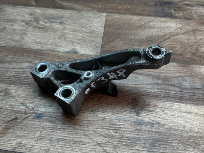 кронштейн левой подушки CF3 CF4 CF5 CF6 CF7 CL1 CL2 CL3 CH9