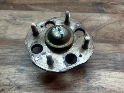 ступица задняя CF3 CF4 CF6 CL3 