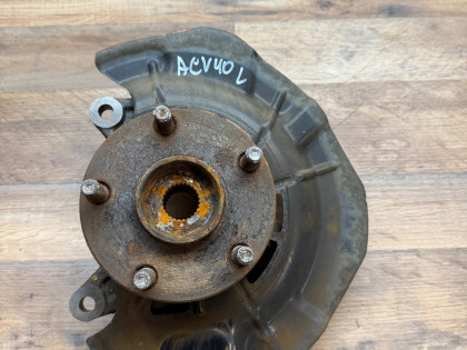 Ступица передняя левая ACV40