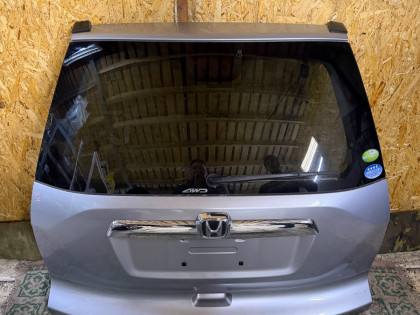 дверь багажника RE4