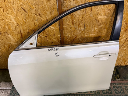 Дверь передняя левая ACV40