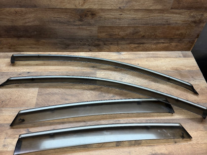 Ветровики RE4