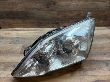 Фара левая RE4