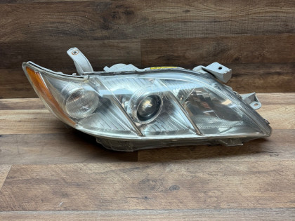 Фара правая ACV40