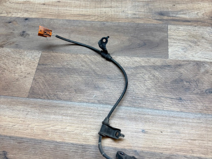 Датчик ABS задний левый