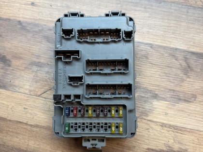 Блок предохранителей