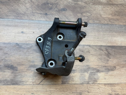 кронштейн генератора