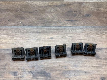 Крепление заднего бампера