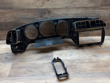 НАКЛАДКА НА ЩИТОК ПРИБОРОВ