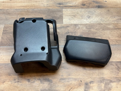 Кожух рулевой колонки