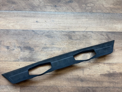 Накладка крышки багажника