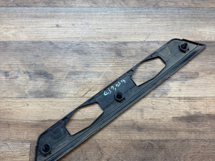 Накладка крышки багажника