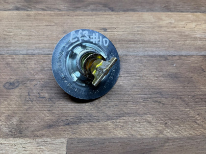 Крепление запасного колеса