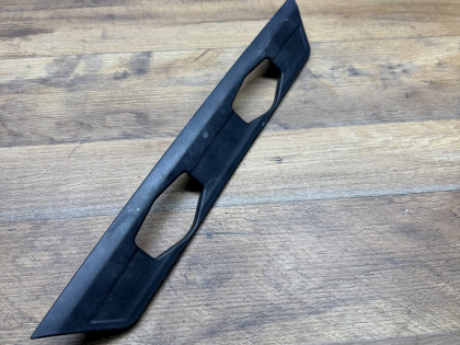 Накладка крышки багажника