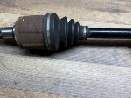 Привод передний левый