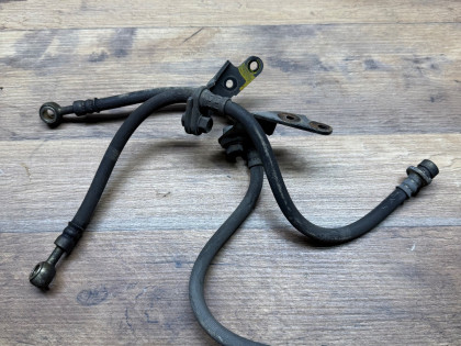 Тормозные шланги перед