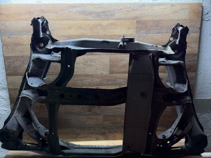 Балка задняя