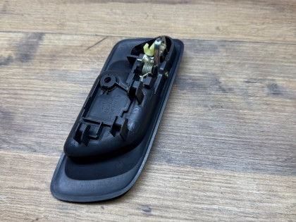 Ручка двери передняя левая