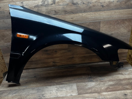 Крыло переднее правое CF3 CF4 CF5 CL1 CL3