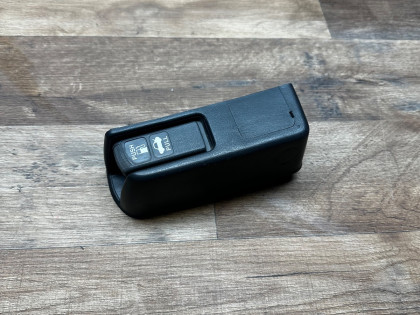 Ручка открывания бензобака / багажника CF3 СF4 CF5 CL1 CL3