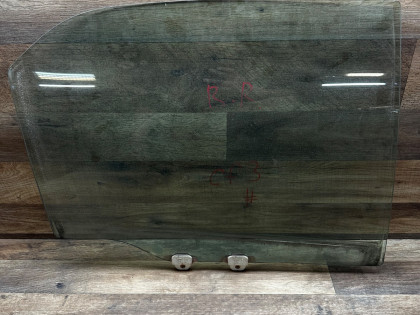 Стекло заднее правое cf3 cf4 cf5 cf6 cf7 cl1 cl2 cl3 ch9