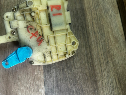 Замок двери задний левый cf3 cf4 cf5 cf6 cf7 cl1 cl2 cl3 ch9