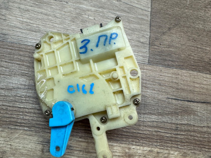 Замок двери задний правый cf3 cf4 cf5 cf6 cf7 cl1 cl2 cl3 ch9