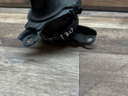 Подушка двс левая cf3 cf4 cf5 cf6 cf7 cl1 cl2 cl3 ch9