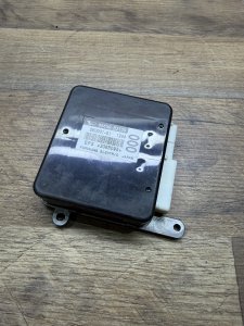 блок управления рулевой рейкой DAIHATSU MIRA E:S