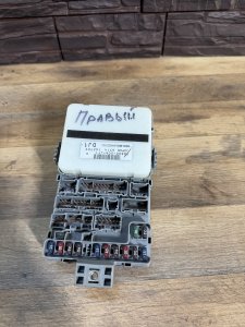 Блок предохранителей правый HONDA TORNEO OEM 38800-S0A-J11 CF3 2001