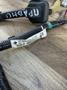 Проводка двери передней правой 327S0A0100 HONDA TORNEO