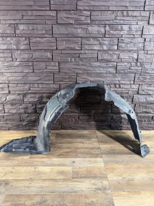 Подкрылок передний правый MAZDA AXELA