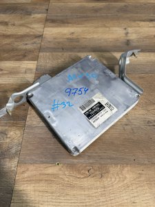 Блок управления двигателя 896613T800 TOYOTA CAMRY