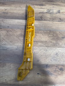 Крепление заднего бампера правое HONDA ODYSSEY RA6 2000