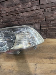 Фара левая HONDA ODYSSEY RA6 RA7 RA8 RA9 2002