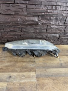 Фара правая HONDA ODYSSEY RA6 RA7 RA8 RA9 2000