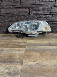 Фара левая HONDA ODYSSEY RA6 RA7 RA8 RA9 2000