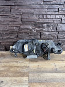 Фара левая HONDA ODYSSEY RA6 RA7 RA8 RA9 2000