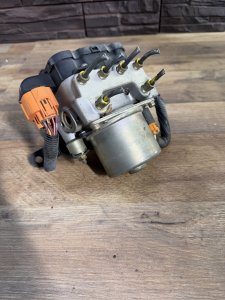 Блок ABS HONDA TORNEO CL3 2000